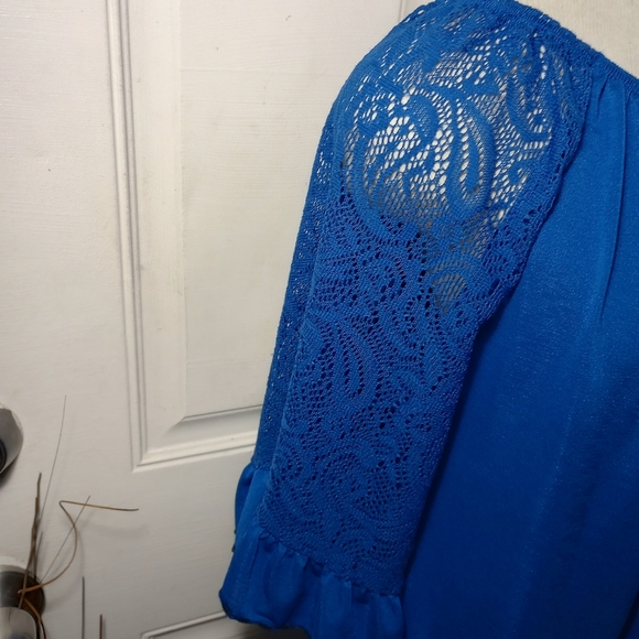 WinWin Blue Solid Lace 3/4 Sleeve Tunic Round Neckline Size L-XL - Picture 3 of 12